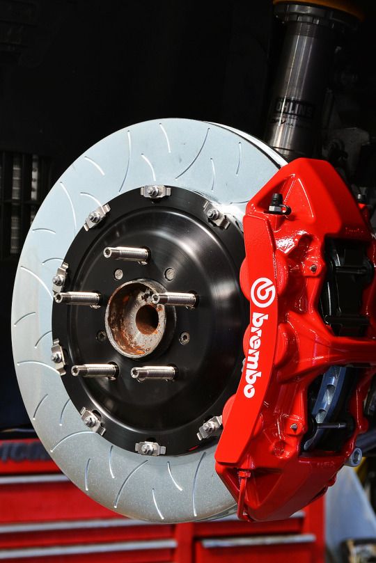 Audi - Braking